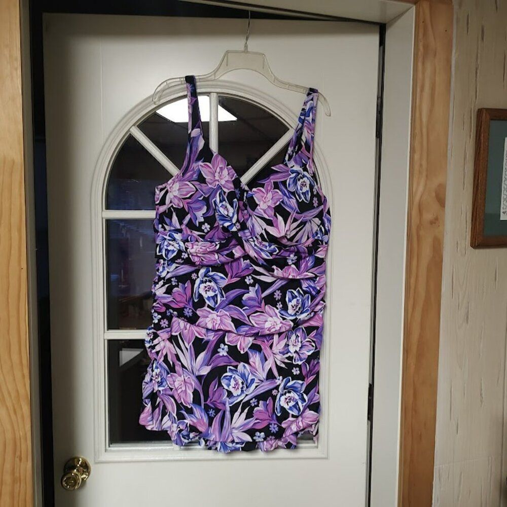 New Swimsuits For All Purple Flowered Swimdress Size Women's 22